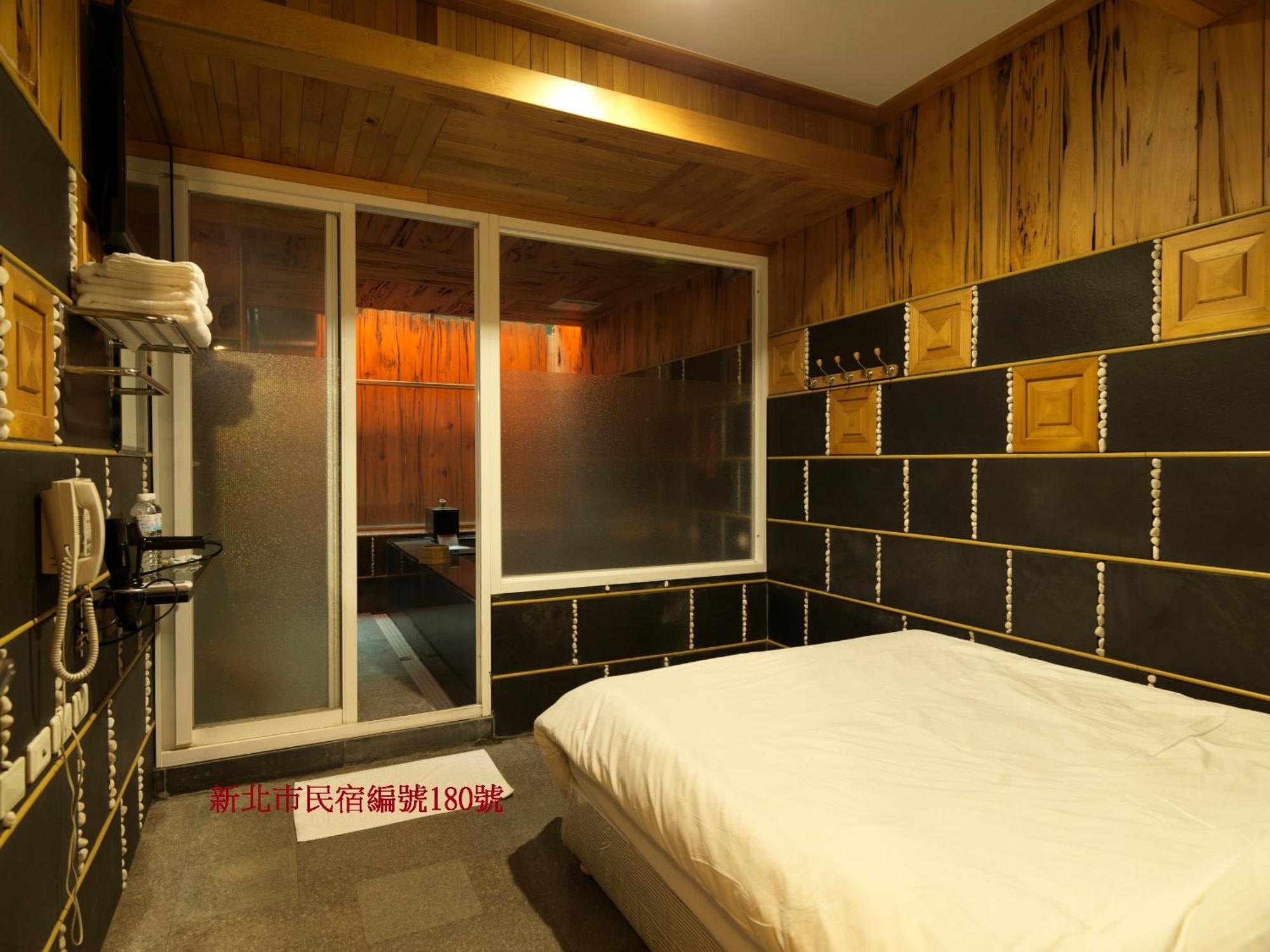 Sun Moon Bed& Breakfast Apartment Wulai Exterior foto