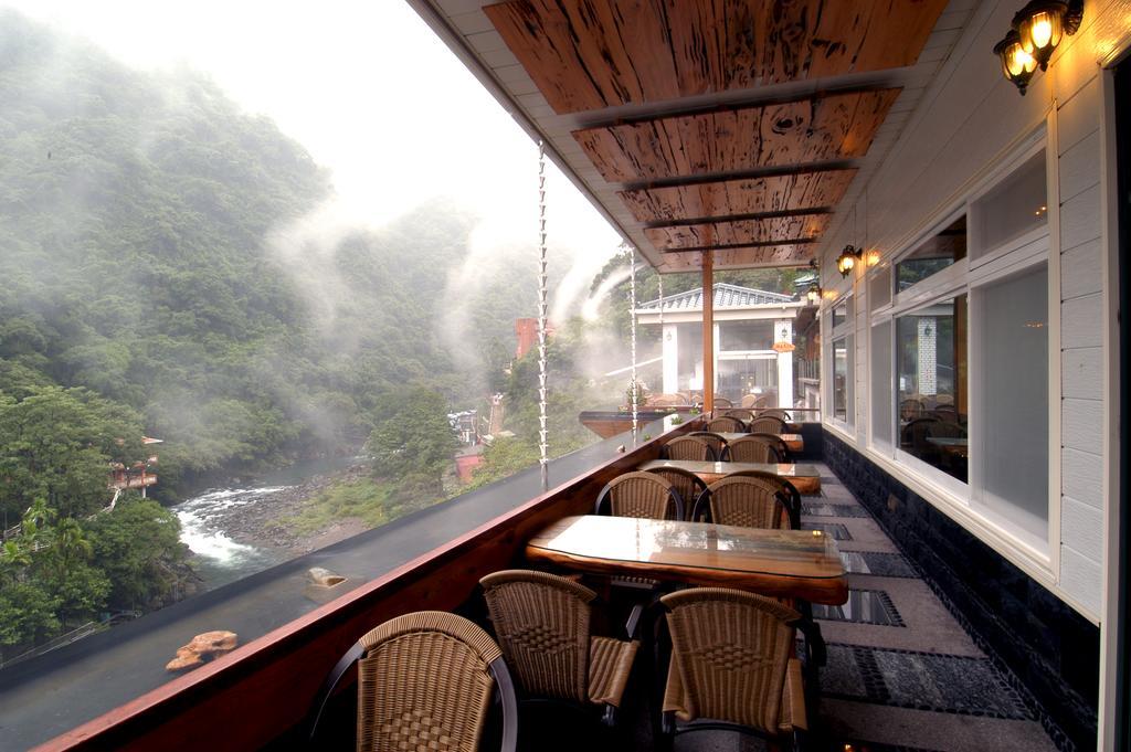 Sun Moon Bed& Breakfast Apartment Wulai Exterior foto